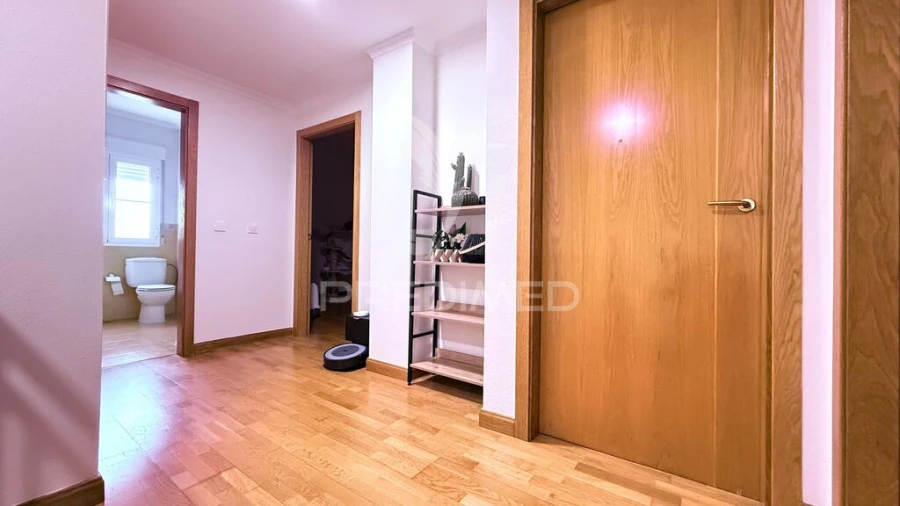 Moradia T4 para Venda em São Bras e São Lourenço Foto 15