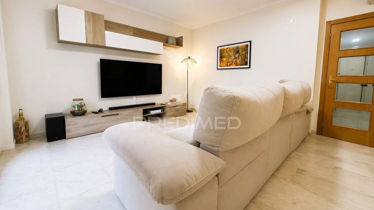 Moradia T4 para Venda em São Bras e São Lourenço Foto 11