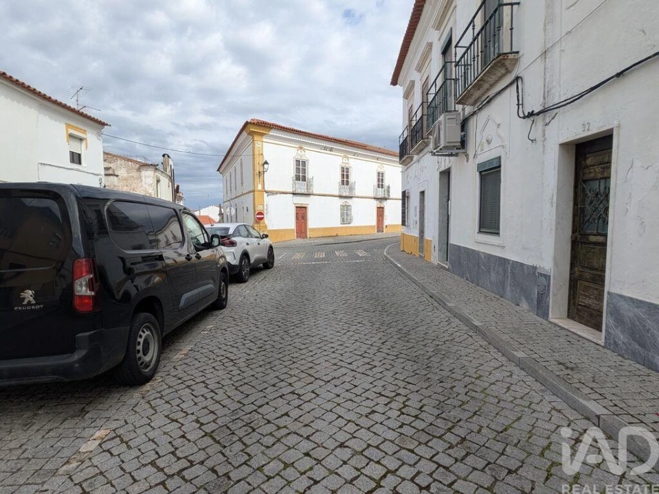 Moradia T3 para Venda em Vimieiro Foto 24