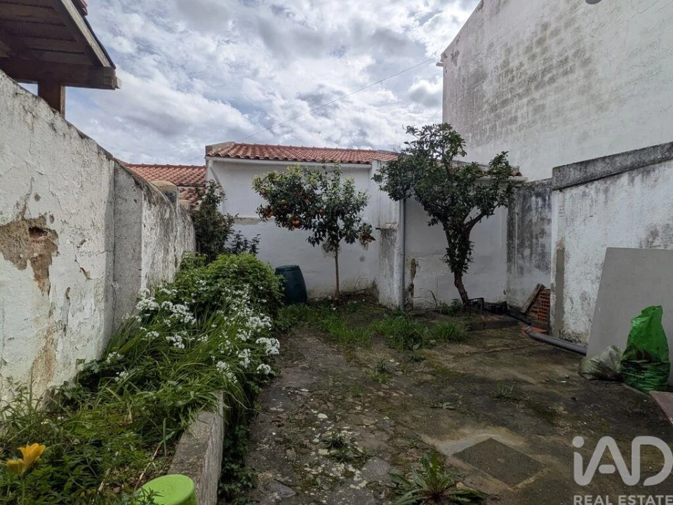 Moradia T3 para Venda em Vimieiro Foto 17