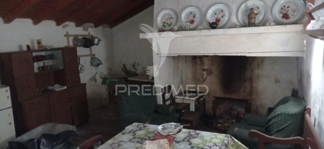 Moradia T4 para Venda em Alpalhão Foto 18