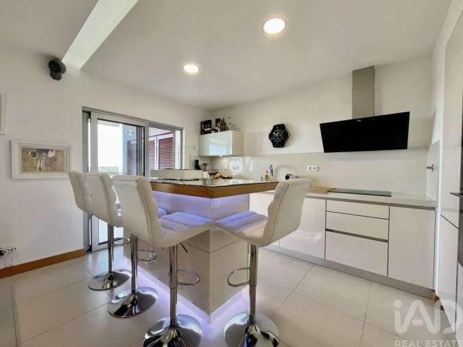 Apartamento T2 para Venda em Lagos (São Sebastião e Santa Maria) Foto 9