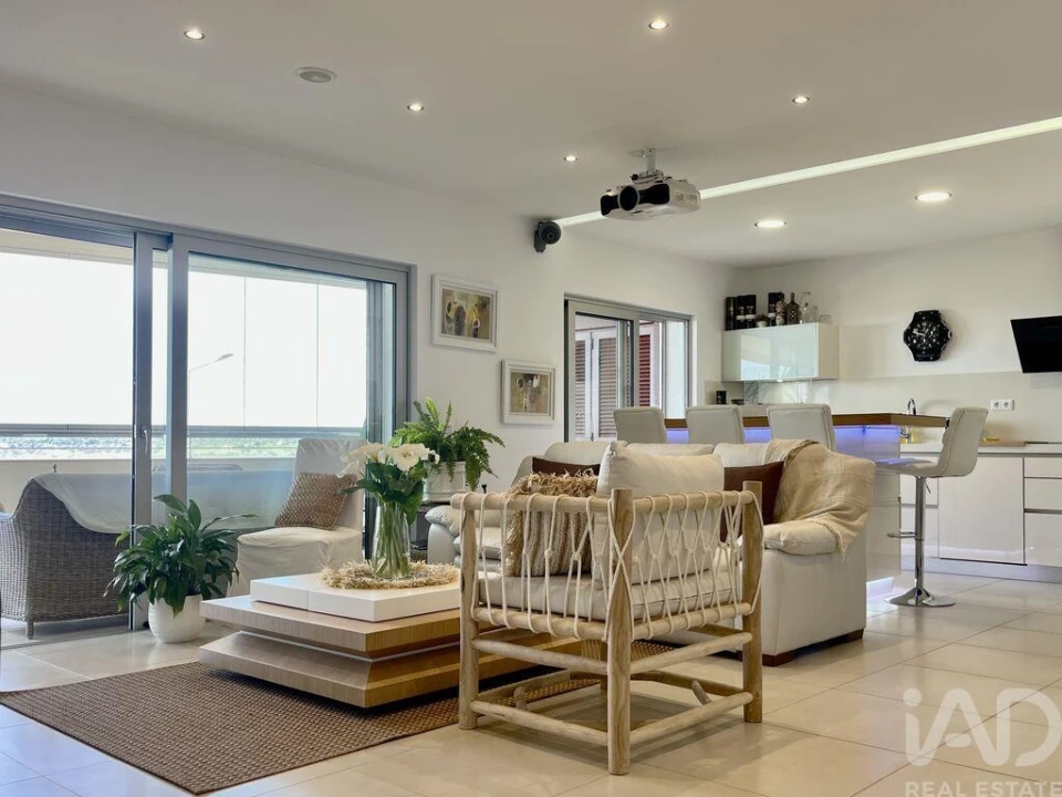 Apartamento T2 para Venda em Lagos (São Sebastião e Santa Maria) Foto 6