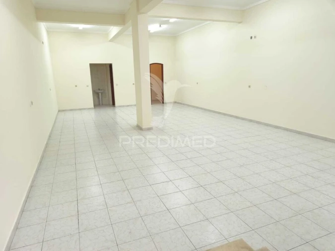 Loja para Venda em Cacém e São Marcos Foto 1