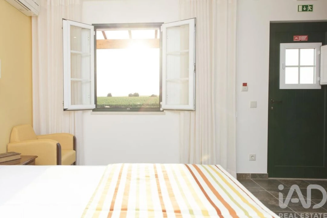 Loja para Arrendamento em Santa Vitória e Mombeja Foto 10