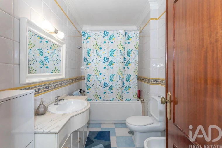 Apartamento T2 para Venda em Algueirão-Mem Martins Foto 15