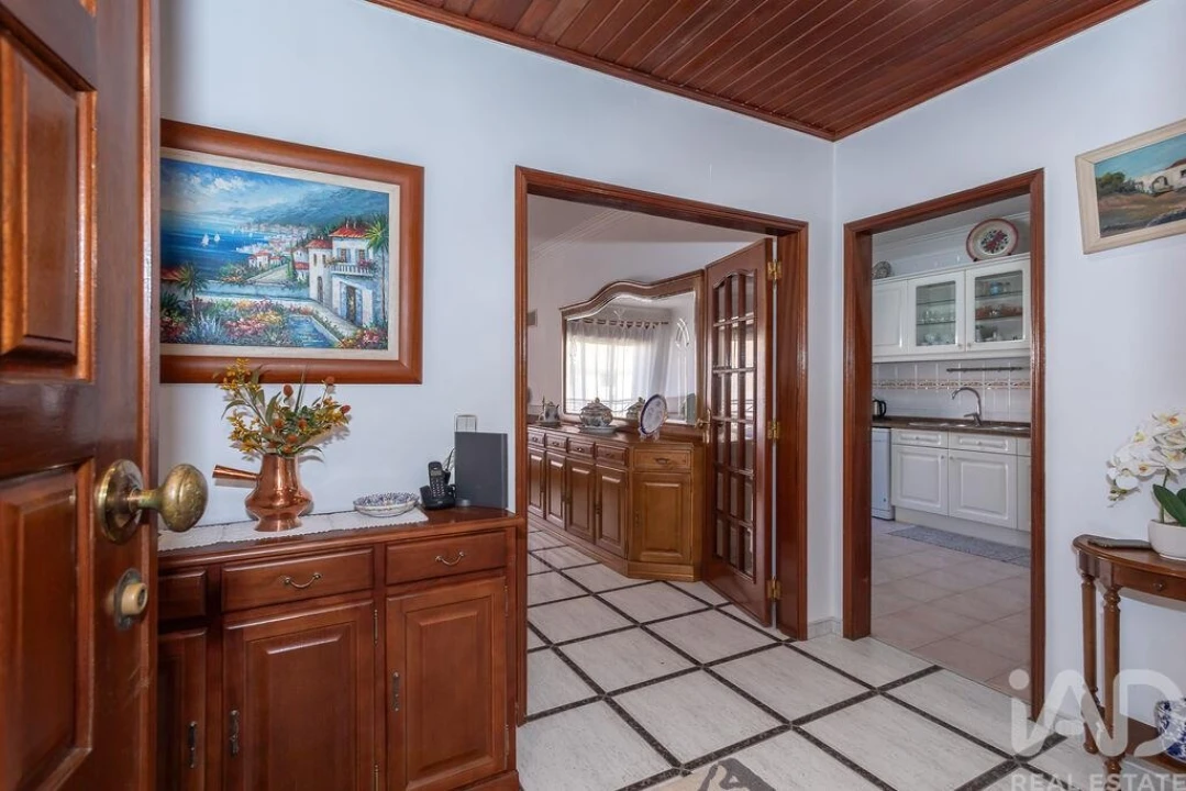 Apartamento T2 para Venda em Algueirão-Mem Martins Foto 12