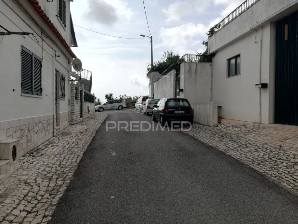 Armazém para Arrendamento em Casal de Cambra Foto 6