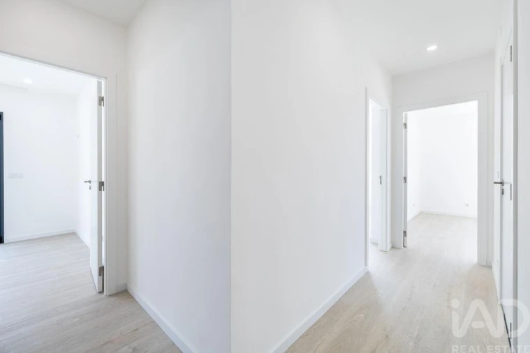 Moradia T4 para Venda em Batalha Foto 23