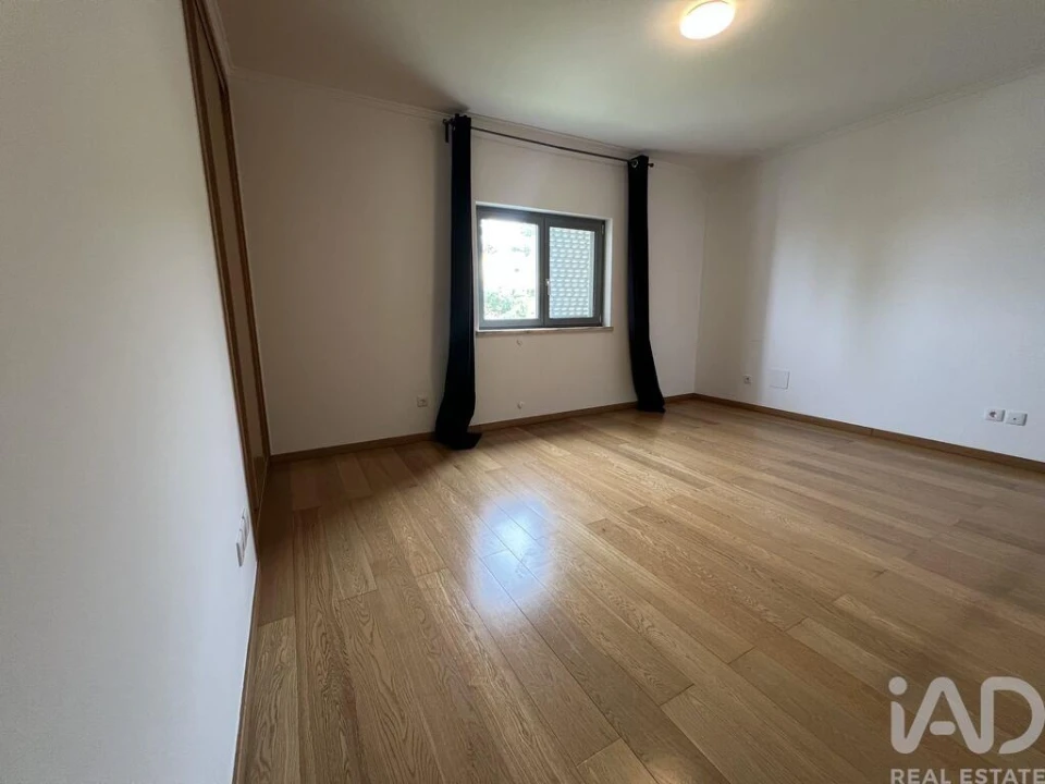 Moradia T4 para Venda em Palmela Foto 31