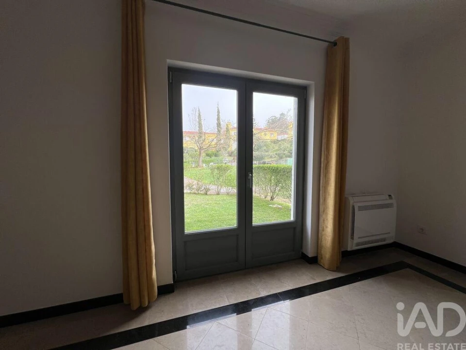 Moradia T4 para Venda em Palmela Foto 8