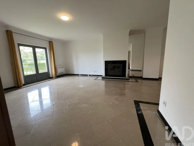 Moradia T4 para Venda em Palmela Foto 7