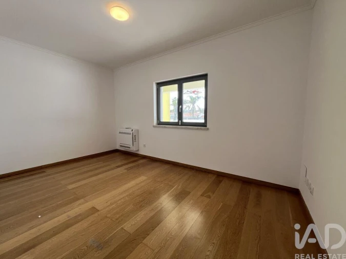 Moradia T4 para Venda em Palmela Foto 12