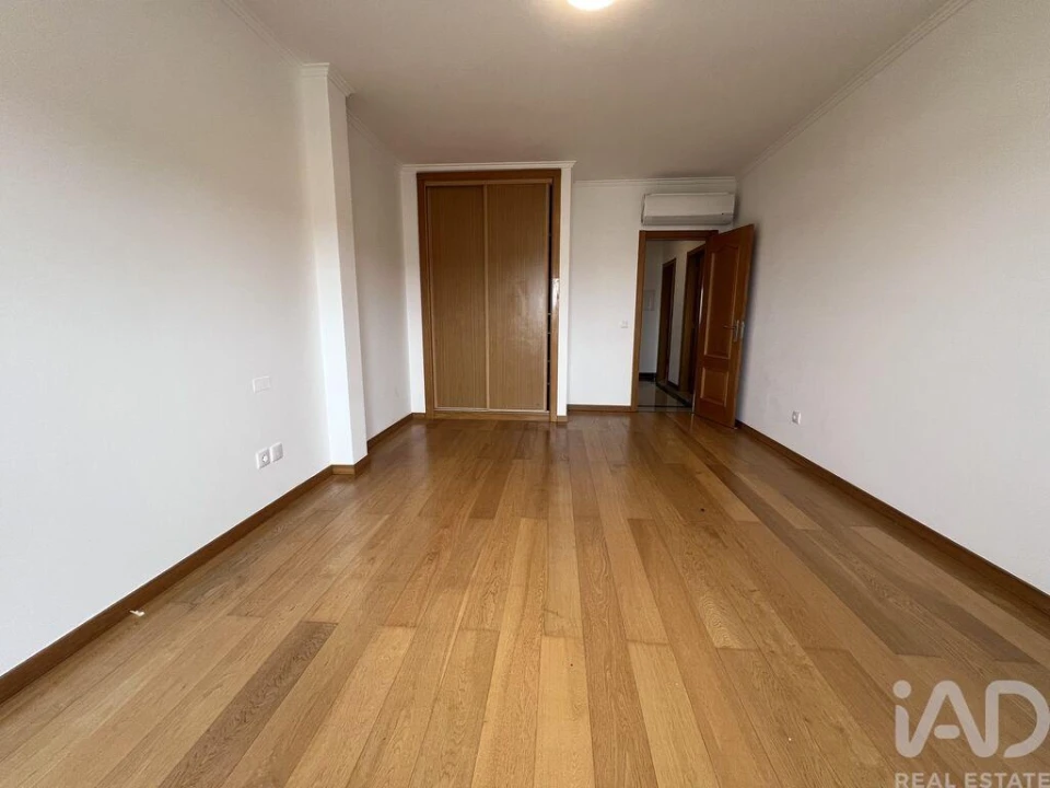 Moradia T4 para Venda em Palmela Foto 24