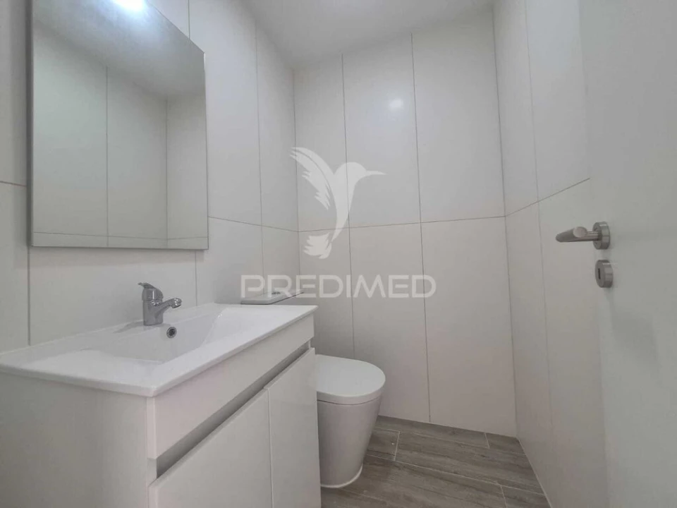 Apartamento T3 para Venda em Costa da Caparica Foto 18