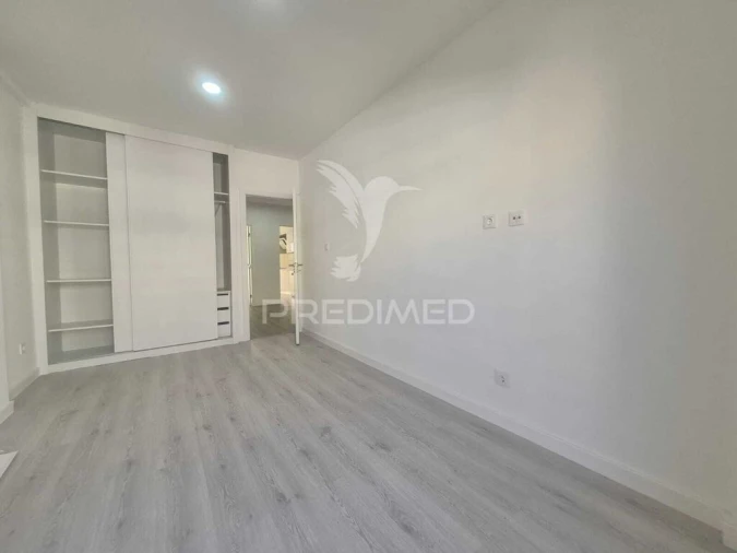 Apartamento T3 para Venda em Costa da Caparica Foto 15