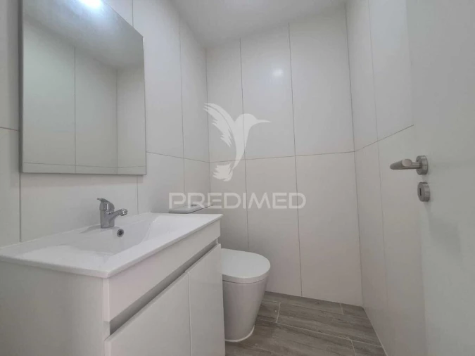 Apartamento T3 para Venda em Costa da Caparica Foto 18