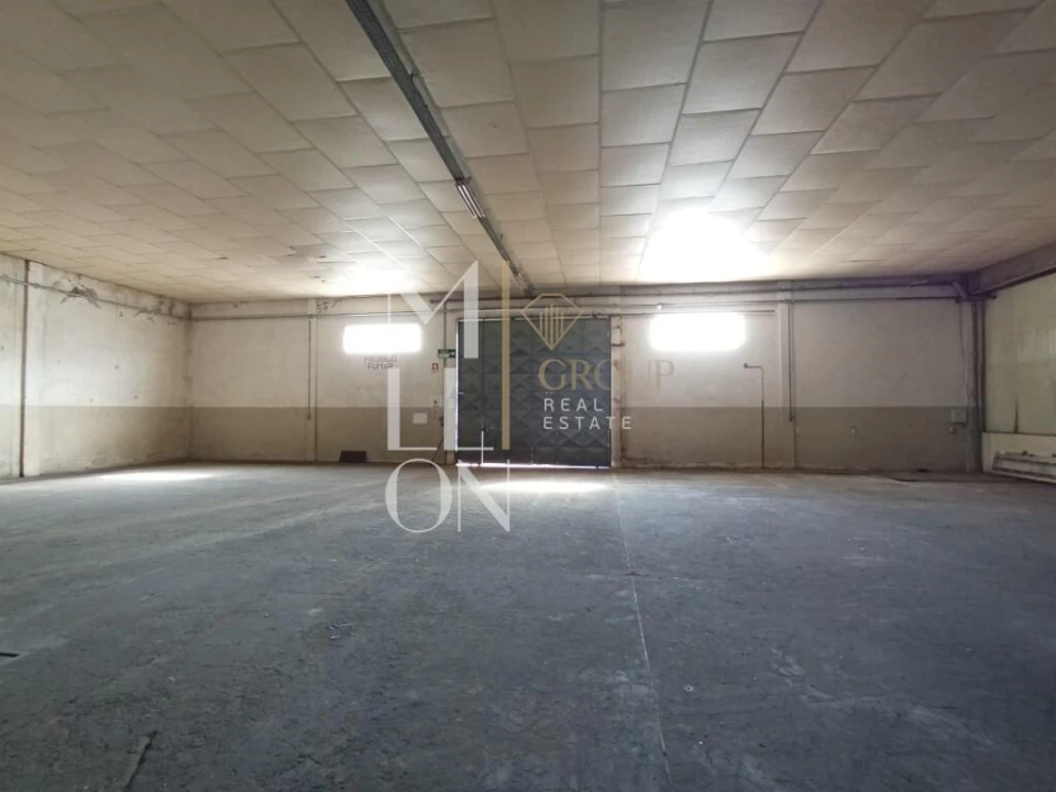 Armazém para Venda em Cortegaça Foto 4