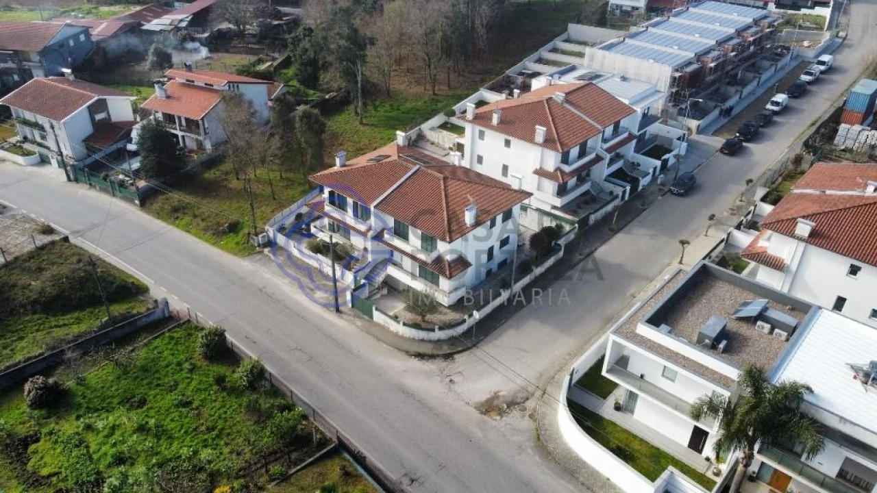 Moradia T3 para Venda em Fajões Foto 36