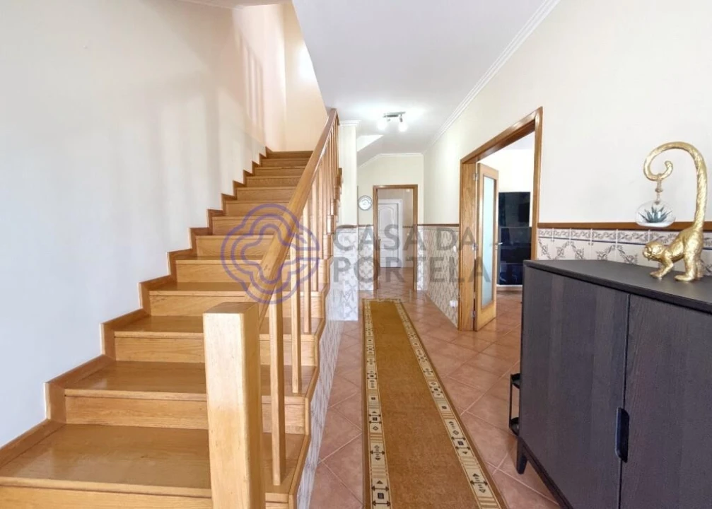 Moradia T3 para Venda em Fajões Foto 11