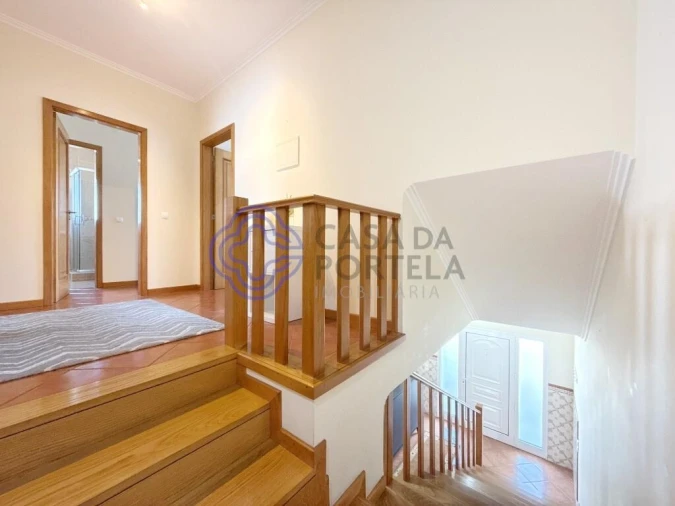 Moradia T3 para Venda em Fajões Foto 12