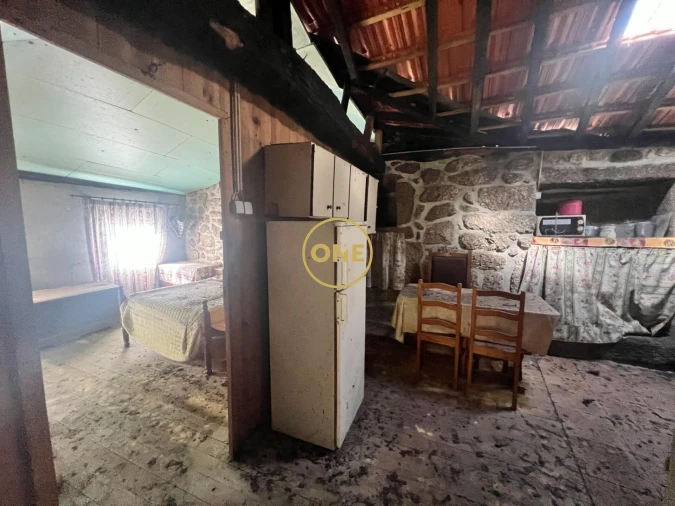 Moradia T2 para Venda em Ribeira Foto 5