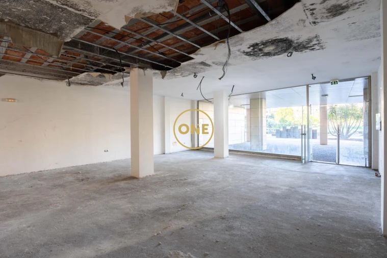 Loja para Venda em Paços de Ferreira Foto 10