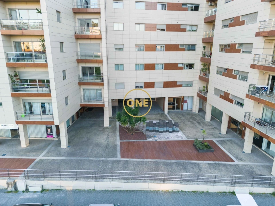 Loja para Venda em Paços de Ferreira Foto 18