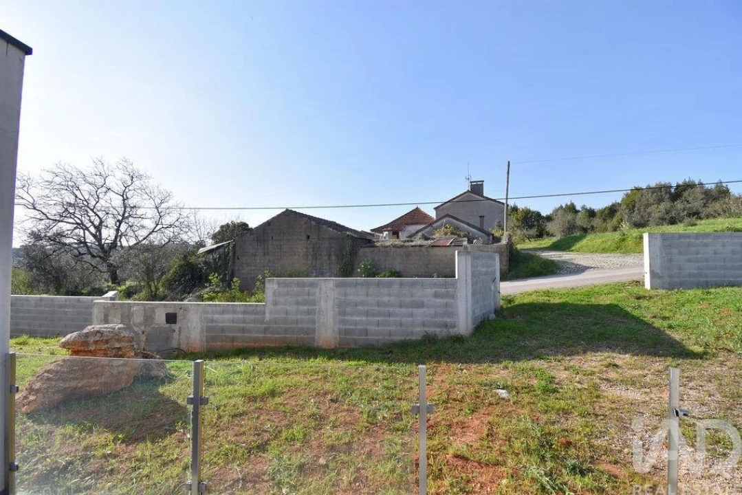 Moradia T3 para Venda em São Miguel, Santa Eufémia e Rabaçal Foto 31