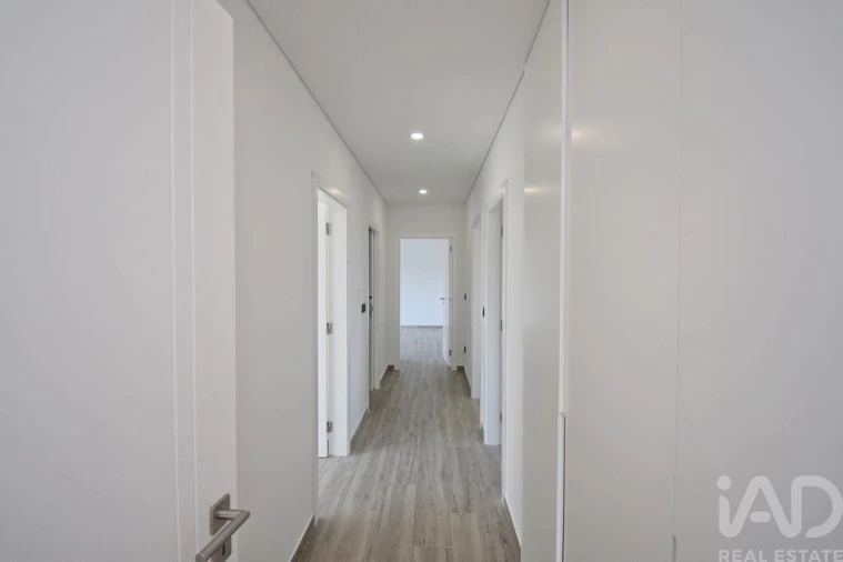 Moradia T3 para Venda em São Miguel, Santa Eufémia e Rabaçal Foto 18