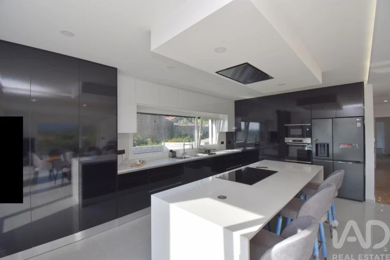 Moradia T3 para Venda em São Miguel, Santa Eufémia e Rabaçal Foto 13