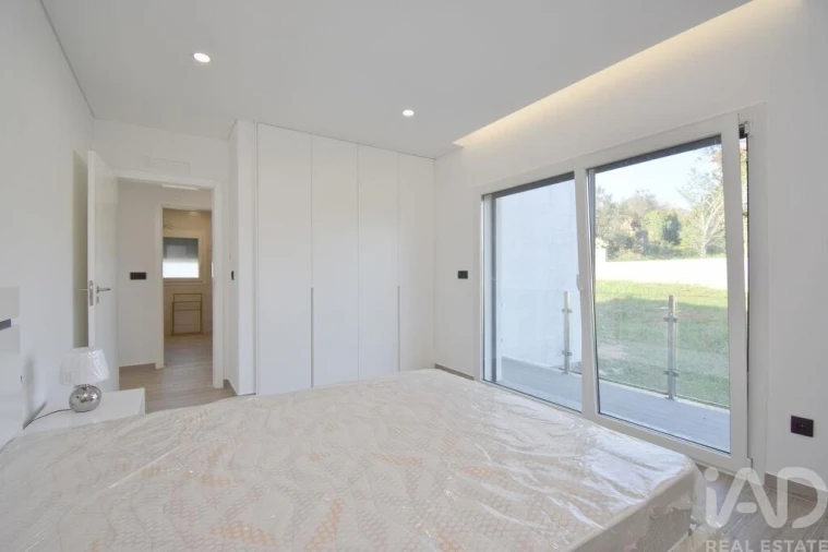 Moradia T3 para Venda em São Miguel, Santa Eufémia e Rabaçal Foto 24