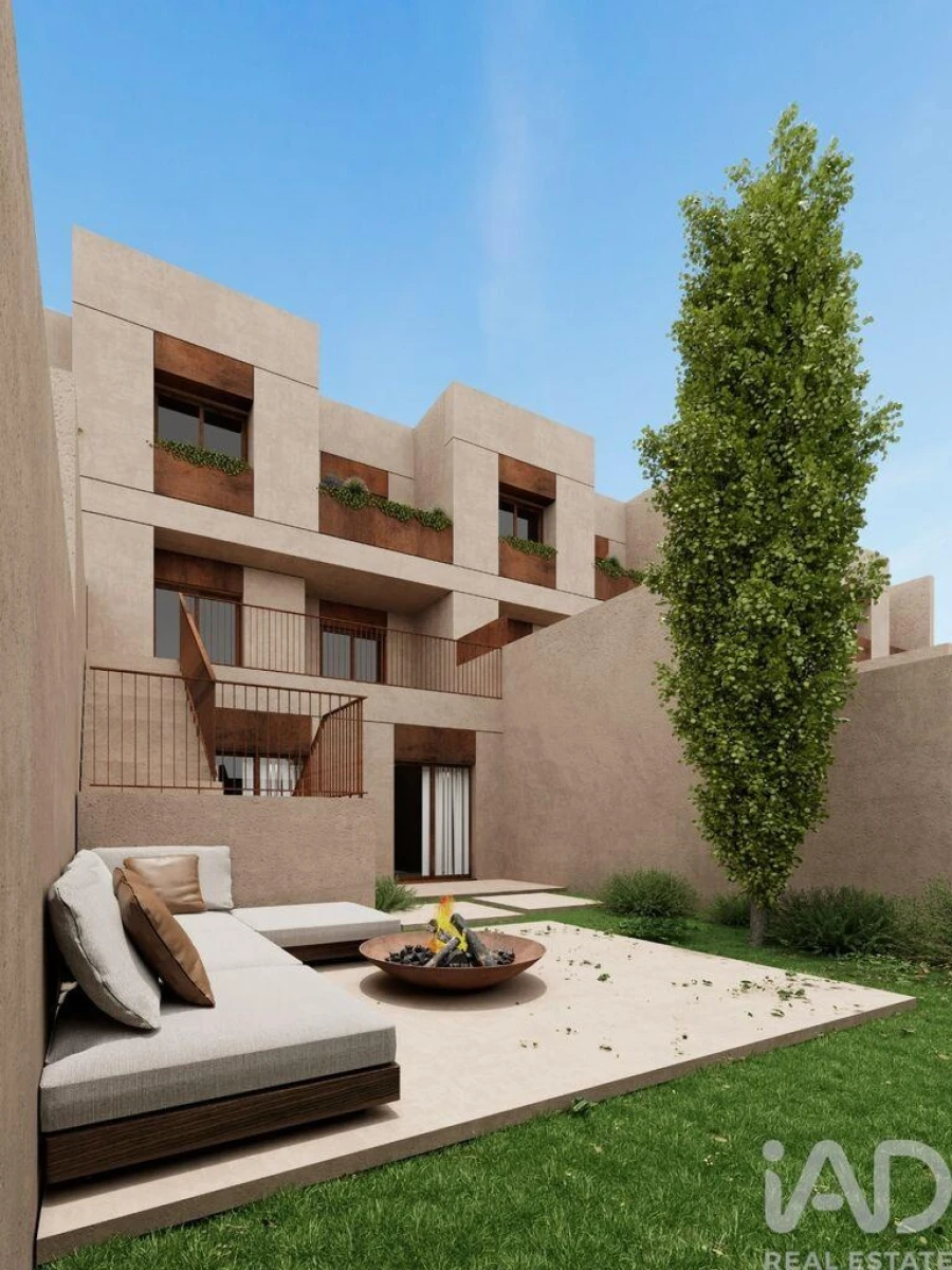 Moradia T3 para Venda em Castêlo da Maia Foto 1