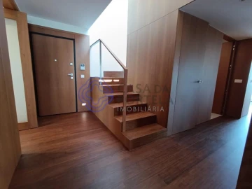 Apartamento T4 para Venda em Bougado (São Martinho e Santiago)