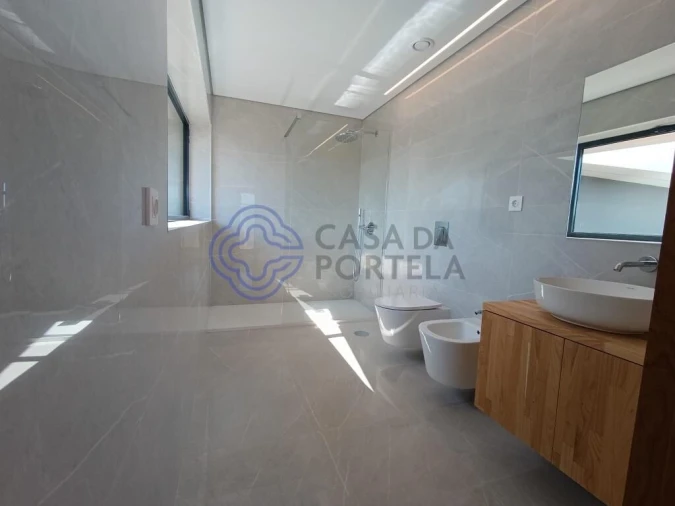 Apartamento T4 para Venda em Bougado (São Martinho e Santiago) Foto 18