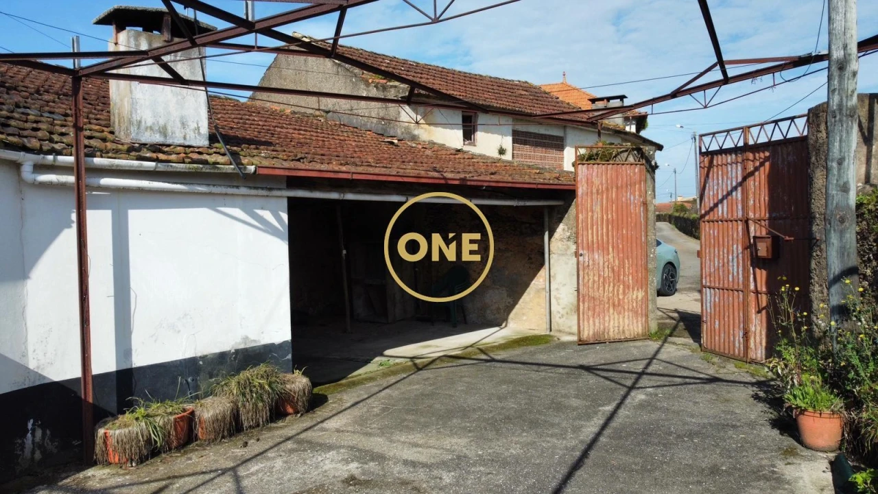 Moradia T3 para Venda em Loureiro Foto 14