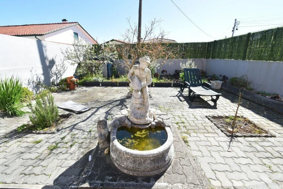 Moradia T2 para Venda em Marinha Grande Foto 12