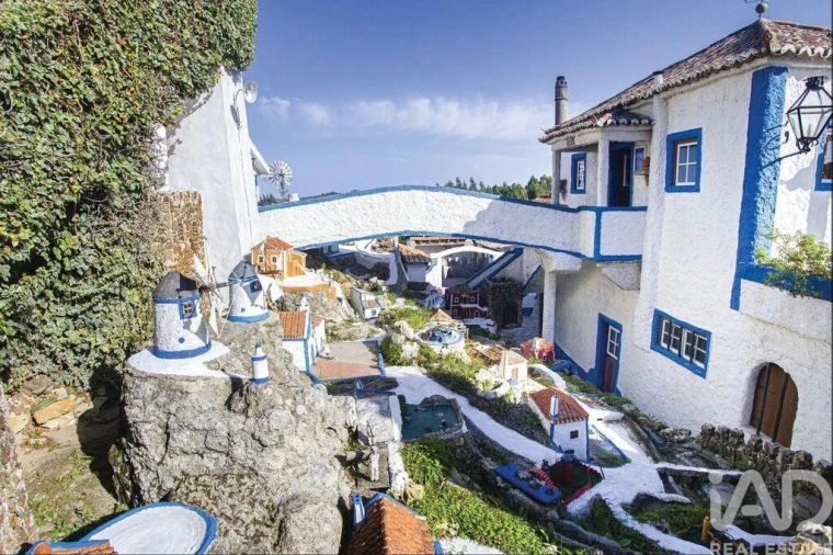 Moradia T3 para Venda em Carvoeira Foto 24