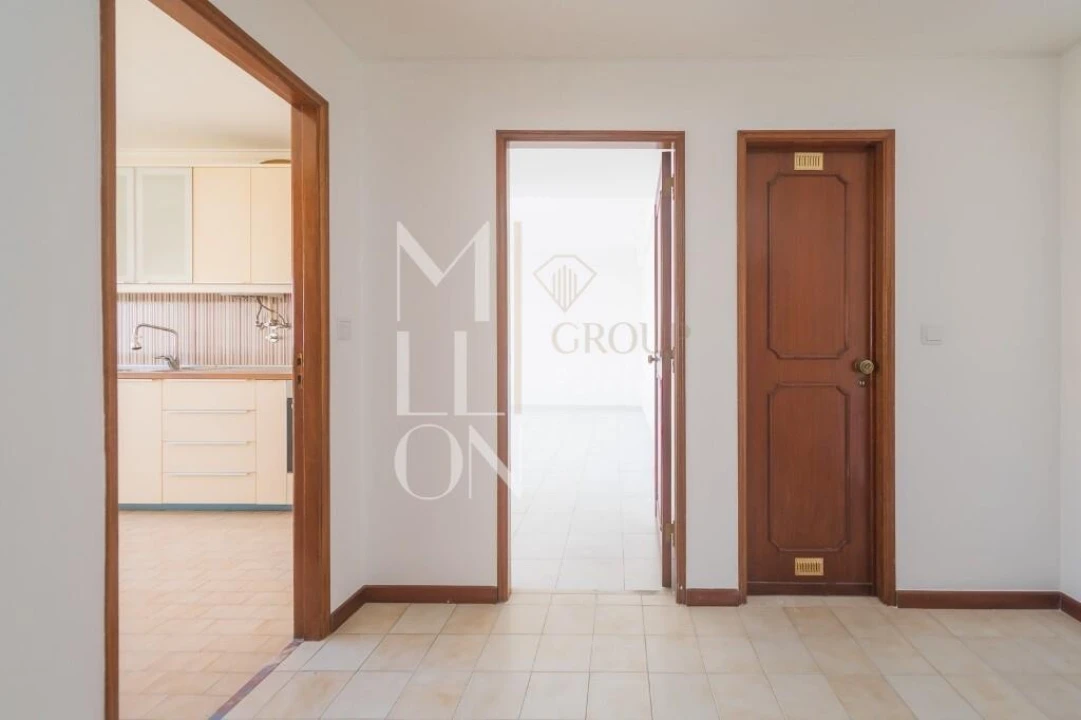 Apartamento T2 para Venda em Massamá e Monte Abraão Foto 7