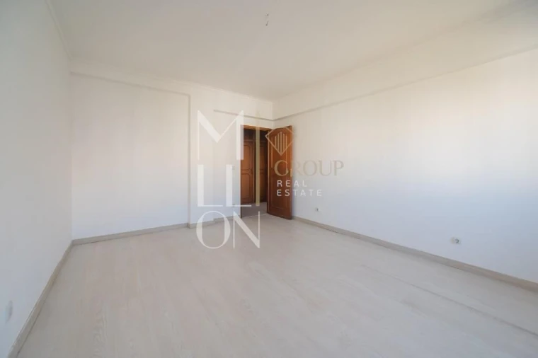 Apartamento T2 para Venda em Massamá e Monte Abraão Foto 21