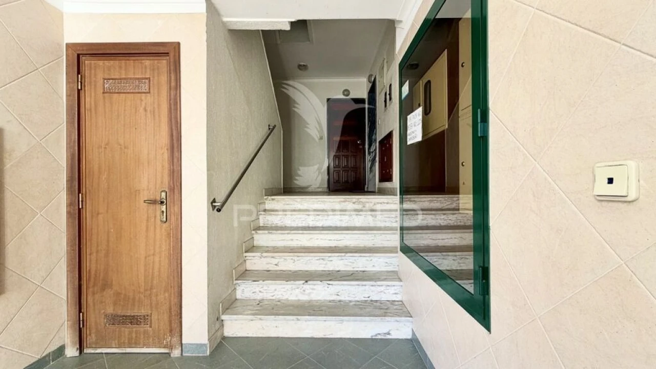 Apartamento T2 para Venda em Alhos Vedros Foto 19