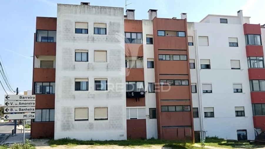 Apartamento T2 para Venda em Alhos Vedros Foto 18