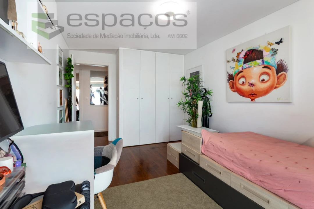 Apartamento T4 para Venda em Santa Iria de Azoia, São João da Talha e Bobadela Foto 34