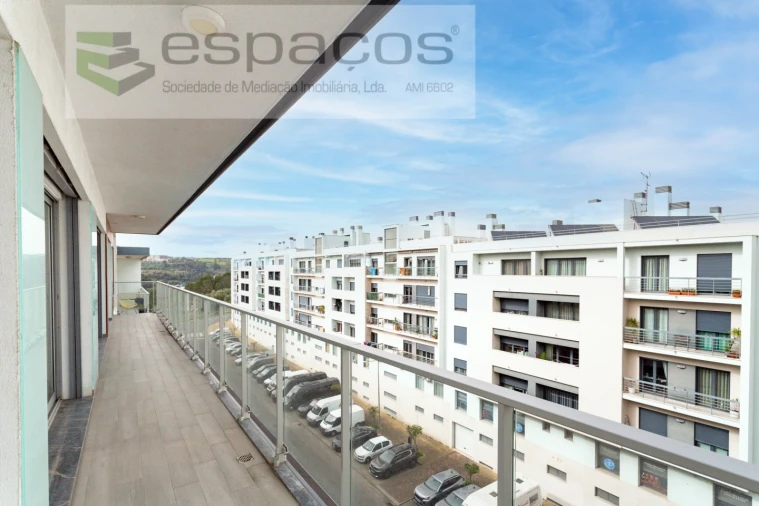 Apartamento T4 para Venda em Santa Iria de Azoia, São João da Talha e Bobadela Foto 36