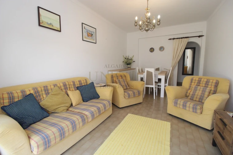 Apartamento T2 para Venda em Budens Foto 11