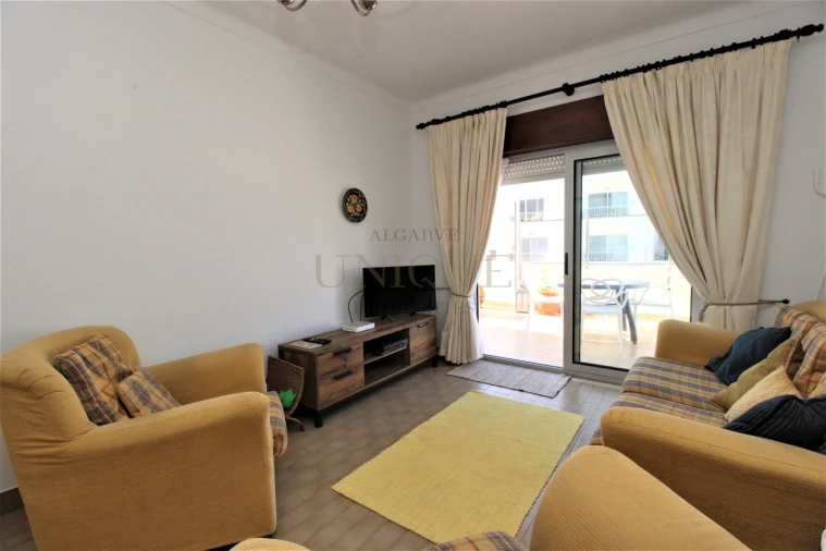 Apartamento T2 para Venda em Budens Foto 4