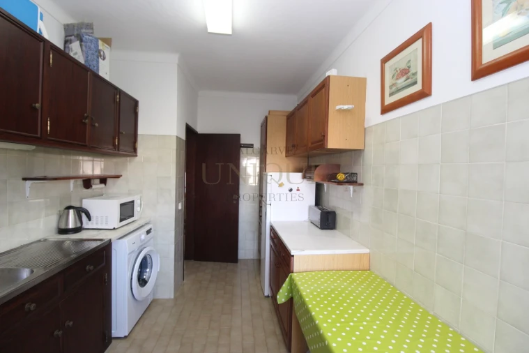Apartamento T2 para Venda em Budens Foto 9
