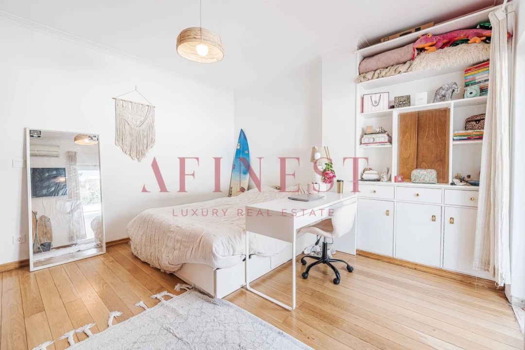 Moradia T4 para Venda em Alcabideche Foto 56