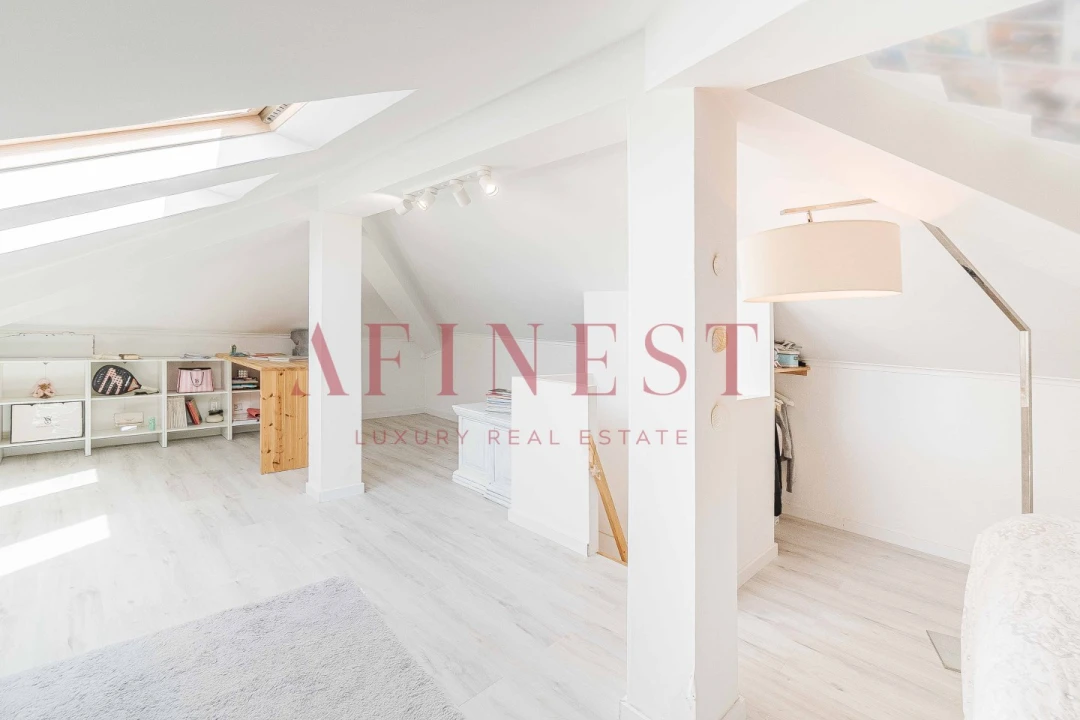 Moradia T4 para Venda em Alcabideche Foto 61