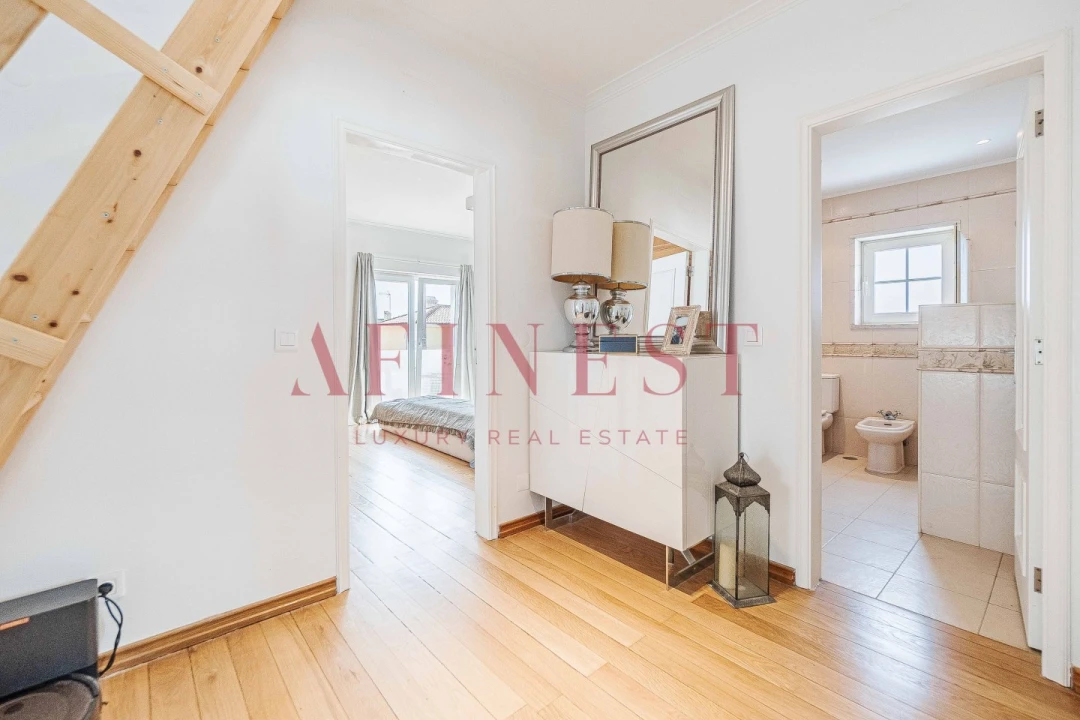 Moradia T4 para Venda em Alcabideche Foto 65